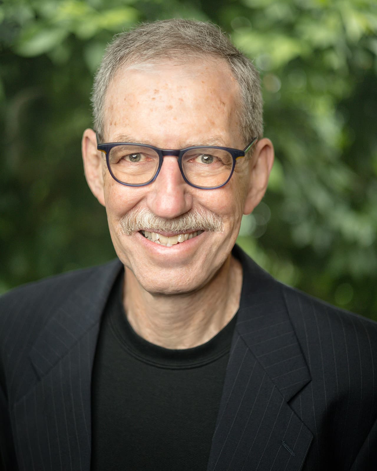 alt image